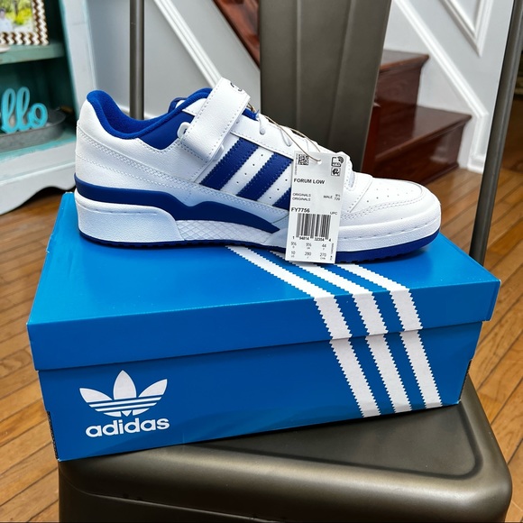NIB adidas | Forum Low sneakers - Picture 2 of 6